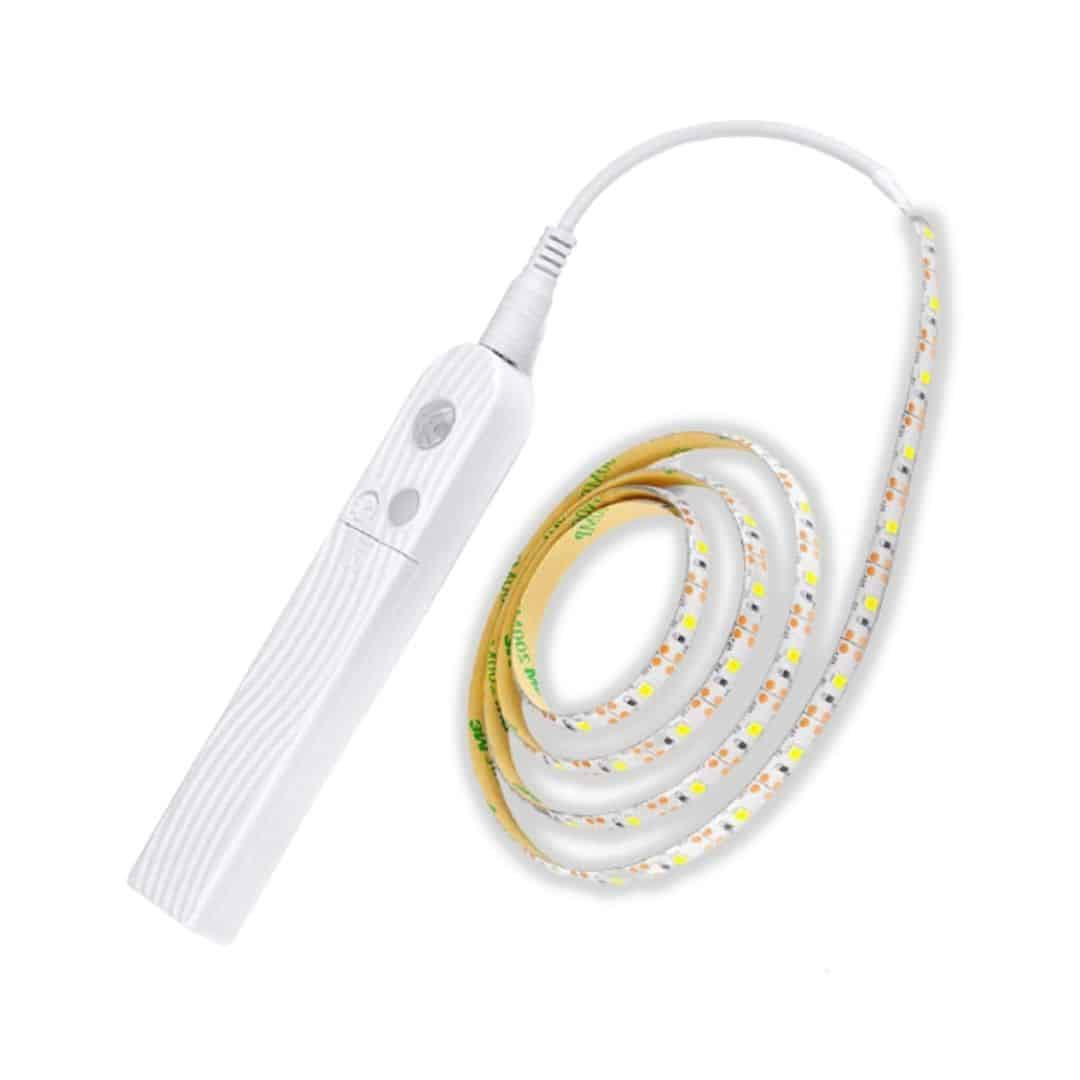 LED trak 1m 60 LED na baterije ali USB s senzorjem gibanja 4 x AAA nevtralno beli 4500-5000K