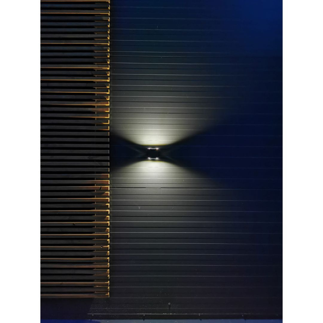 Kakovostna ALU solarna svetilka dvostranska "kocka" 3.2 V 1200 mAh